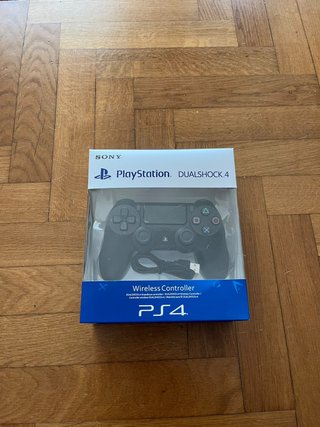 Comando DualShock 4 (PlayStation 4) Preto