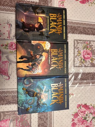 Libros 1,3 y 8 de Amanda Black