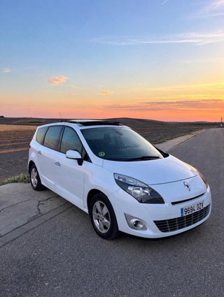 Renault Grand Scenic 2010