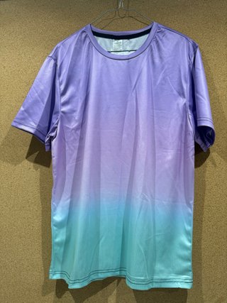 Camiseta Degradado Morado y Turquesa