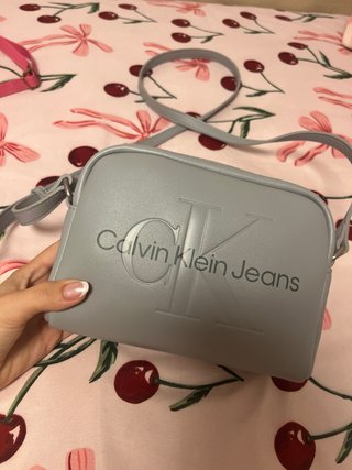 Bolso Calvin Klein Jeans Gris