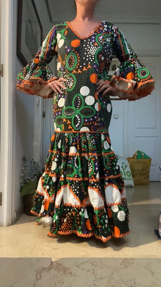 Traje de flamenca multicolor elástico exclusivo