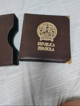 Álbum de Monedas de la República Española