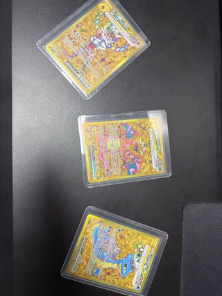 Pack de 3 Cartas Pokémon Doradas