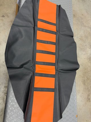 Funda de Asiento para Moto Naranja y Negra