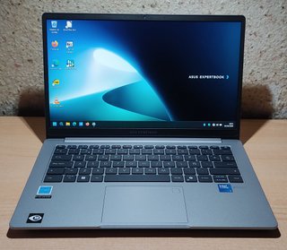 Portátil ASUS Expertbook P1403CVA. Garantía 05/27