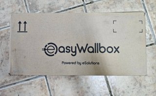 Cargador EasyWallbox SIN ABRIR. Esta en su caja.