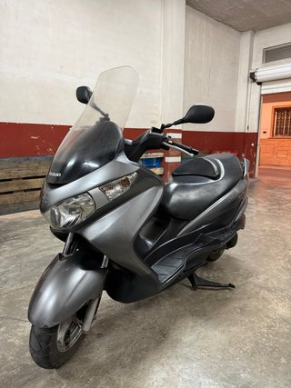Suzuki Burgman 125 (2008)