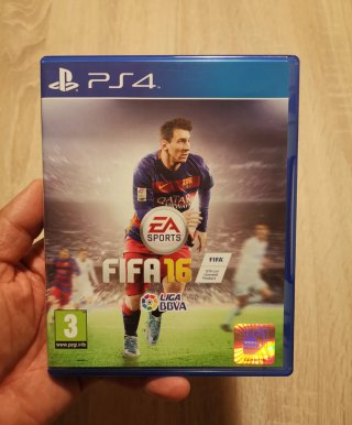 FIFA 16 (PlayStation 4)