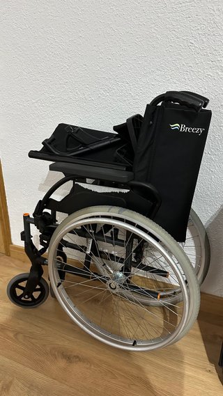 Silla de ruedas Breezy con cojin antiescaras