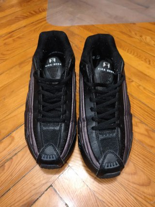 Nike Shox R4 Negras Talla 43
