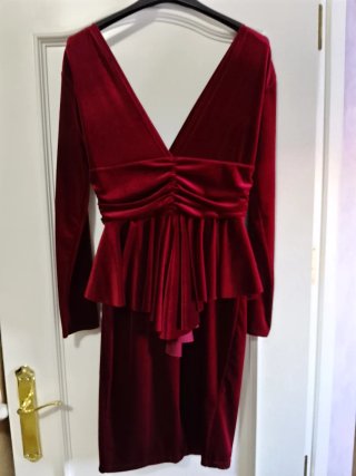 Vestido de Terciopelo Rojo Talla Única