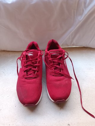Skechers zapatillas rojas • talla 41