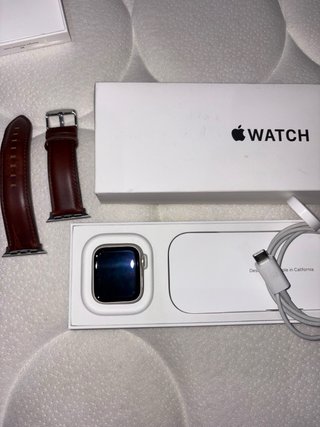 Apple Watch con correa de cuero
