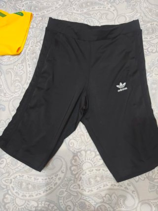 Mallas cortas adidas negras