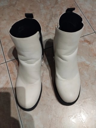 Botines de mujer blancos