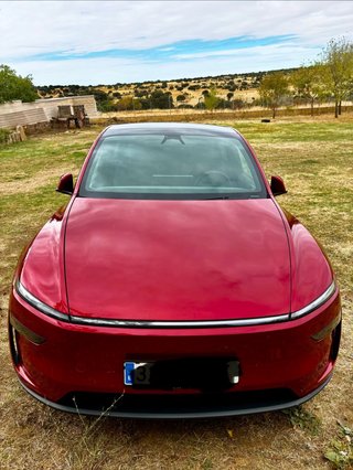 URGE Tesla Model Y Premium Long Range RWD