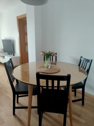 4 Sillas IKEA PINNTORP Negras