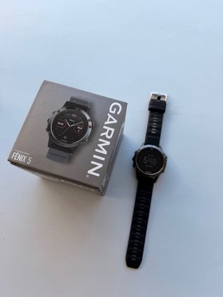 Reloj Garmin Fenix 5+caja+correa roja