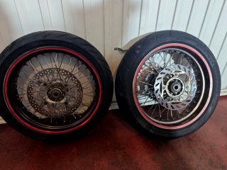 Llantas Supermotard Beta.