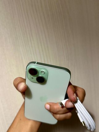 iPhone 15 256Gb Verde clarito