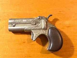 Pistola Derringer Redondo vintage