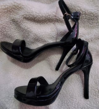 Tacones Negros Talla 39 una sola puesta