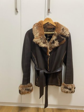 Chaqueta de piel auténtica y pelo natural
