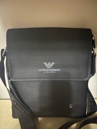 Bandolera Emporio Armani Negra