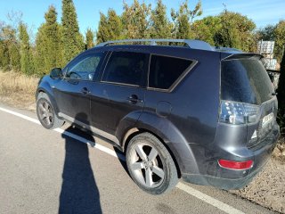 Mitsubishi Outlander 2009