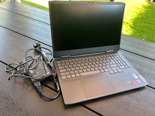 Portátil Gaming Lenovo Ideapad 3 in nero