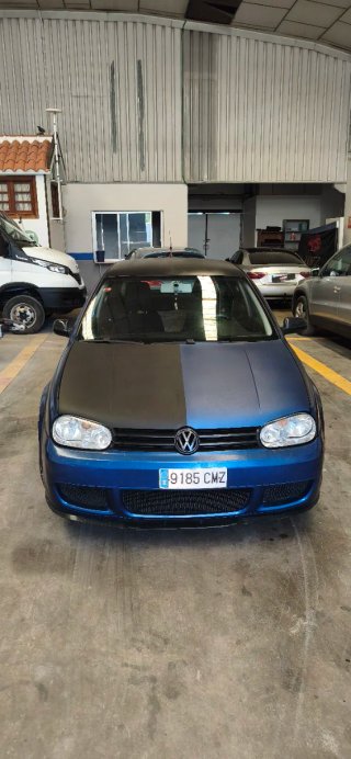 Volkswagen Golf 2003