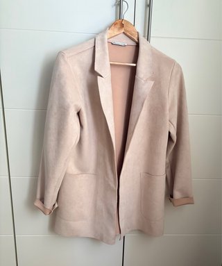 Chaqueta de imitación ante beige