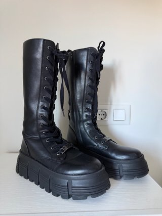 Botas Altas Buffalo con Plataforma