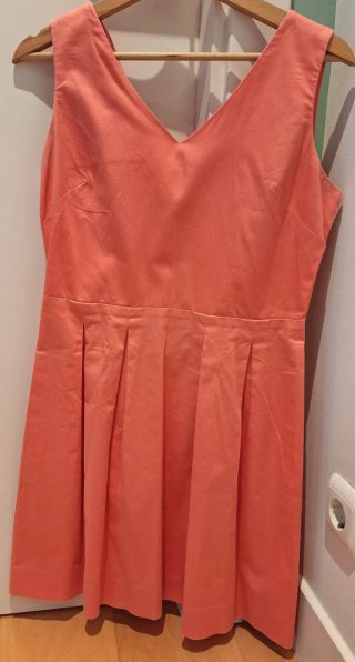 Vestido Rosa con Tablas