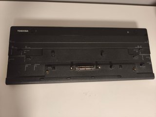 Base de conexión Toshiba Port Replicator