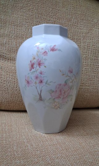Jarrón grande de porcelana blanca de diseño floral