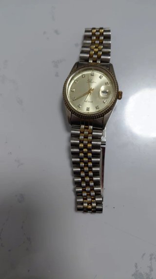 Reloj Raton Quartz Dorado y Plateado