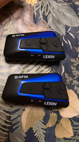 2 Intercomunicadores Moto Lexin B4FM-X