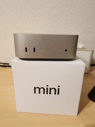 Apple Mac mini M4 16GB RAM 256GB SSD