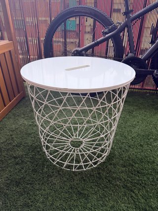 Mesa Auxiliar con Almacenaje Blanca