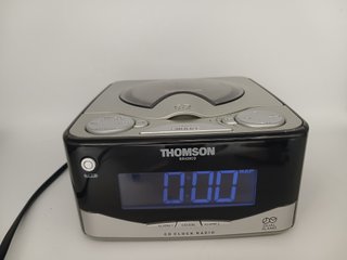 Radio Despertador con CD Thomson RR420CD