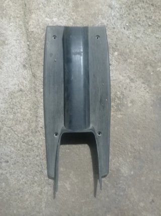 Tapa Reposapiés para Vespino