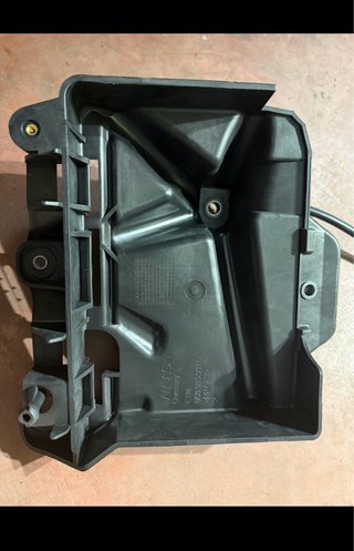 Base de batería original VW Polo V