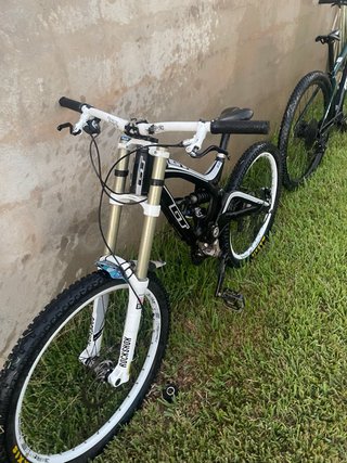 Bicicleta de Montaña GT Fury World Cup