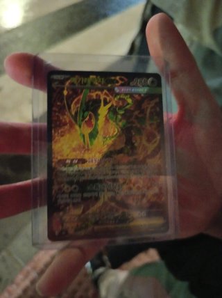 Carta Pokémon Rayquaza SAR VMAX