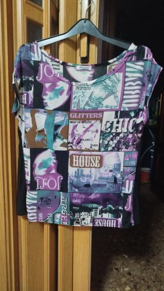 Camiseta sin mangas estampada