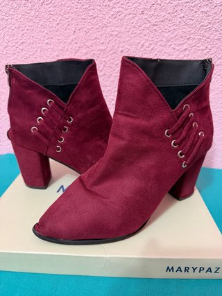 Botines rojos