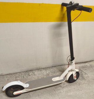 Patinete Eléctrico Xiaomi M365