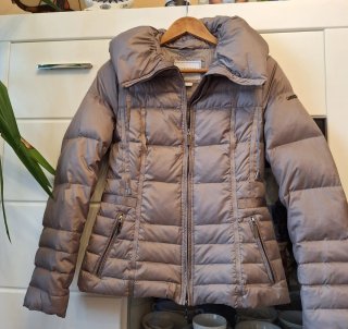 Chaqueta acolchada gris